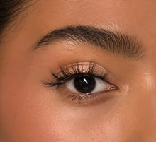 Load image into Gallery viewer, Cannoli Eyelash Strips