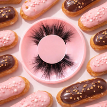 Load image into Gallery viewer, Eclair Eyelash Strips