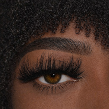 Load image into Gallery viewer, Danish Eyelash Strips