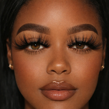 Load image into Gallery viewer, Buttercream Eyelash Strips Discontinuing)
